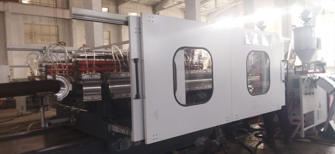 خط إنتاج بثق الأنابيب المموجة مزدوجة الجدار بتبريد الماء أو الهواء مع أجزاء كهربائية رئيسية من سيمنز وصلابة أسطوانة HV>940