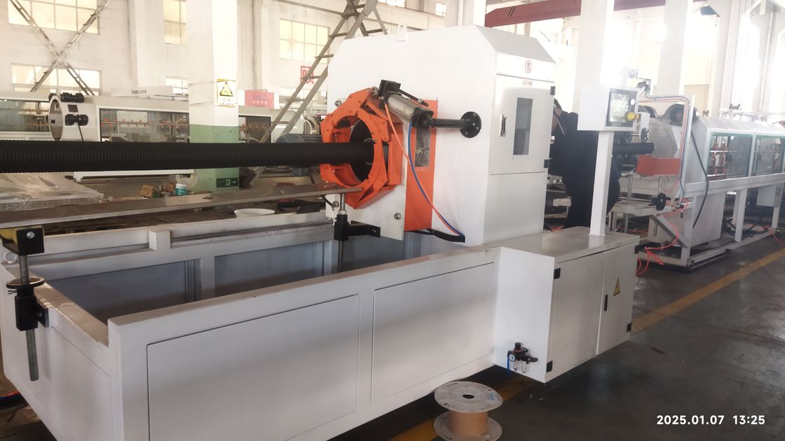 خط إنتاج أنابيب مموجة مزدوجة الجدار أوتوماتيكيًا مع محرك سيمنز ونظام التحكم PLC لإنتاج 8-15 كجم/ساعة