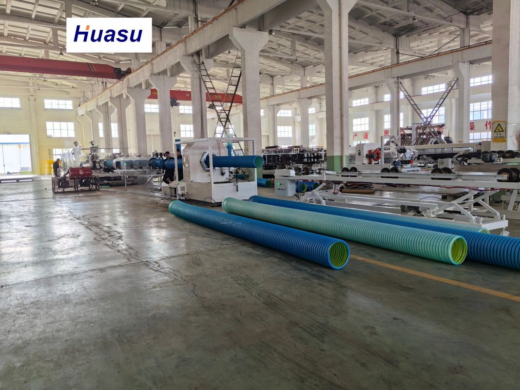 32-1600mm قطر الأنابيب خط طحن الأنابيب المموجة مع طبقة مزدوجة من الطحن المتحرك مع نظام PLC من سيمنز