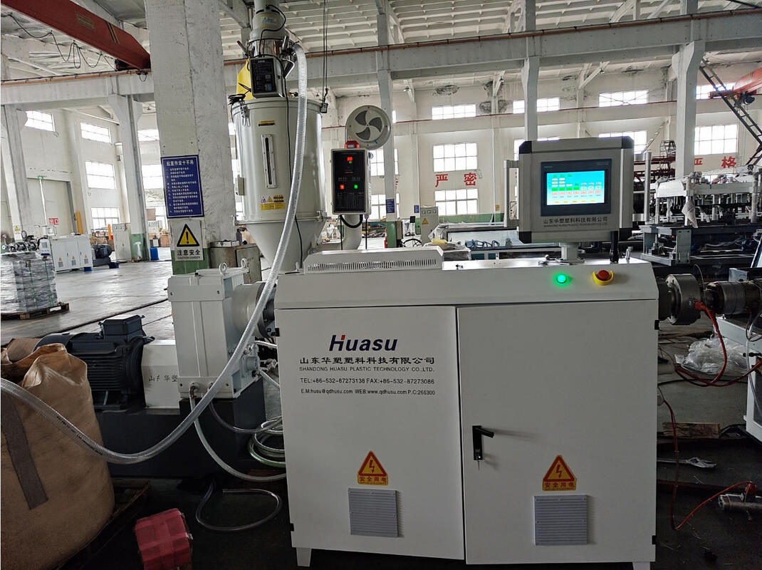 خط إنتاج بثق أنابيب مموجة بجدار واحد أوتوماتيكي بالكامل لمحرك سيمنز، بحد أقصى لحجم الأنبوب 110 مم