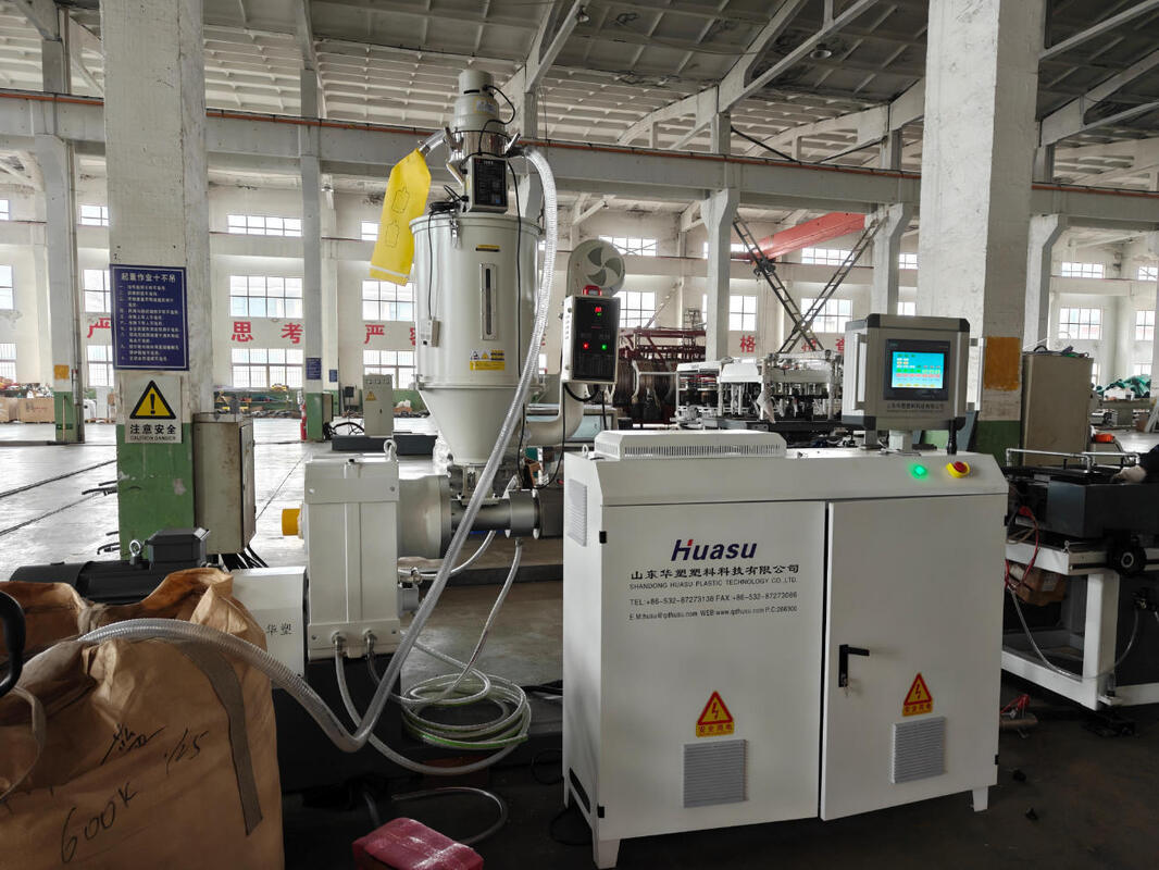 تبريد المياه خط إخراج الأنابيب المموجة ذو الجدار الواحد التلقائي بالكامل مع 40-80 كجم / ساعة للإنتاج الأنابيب