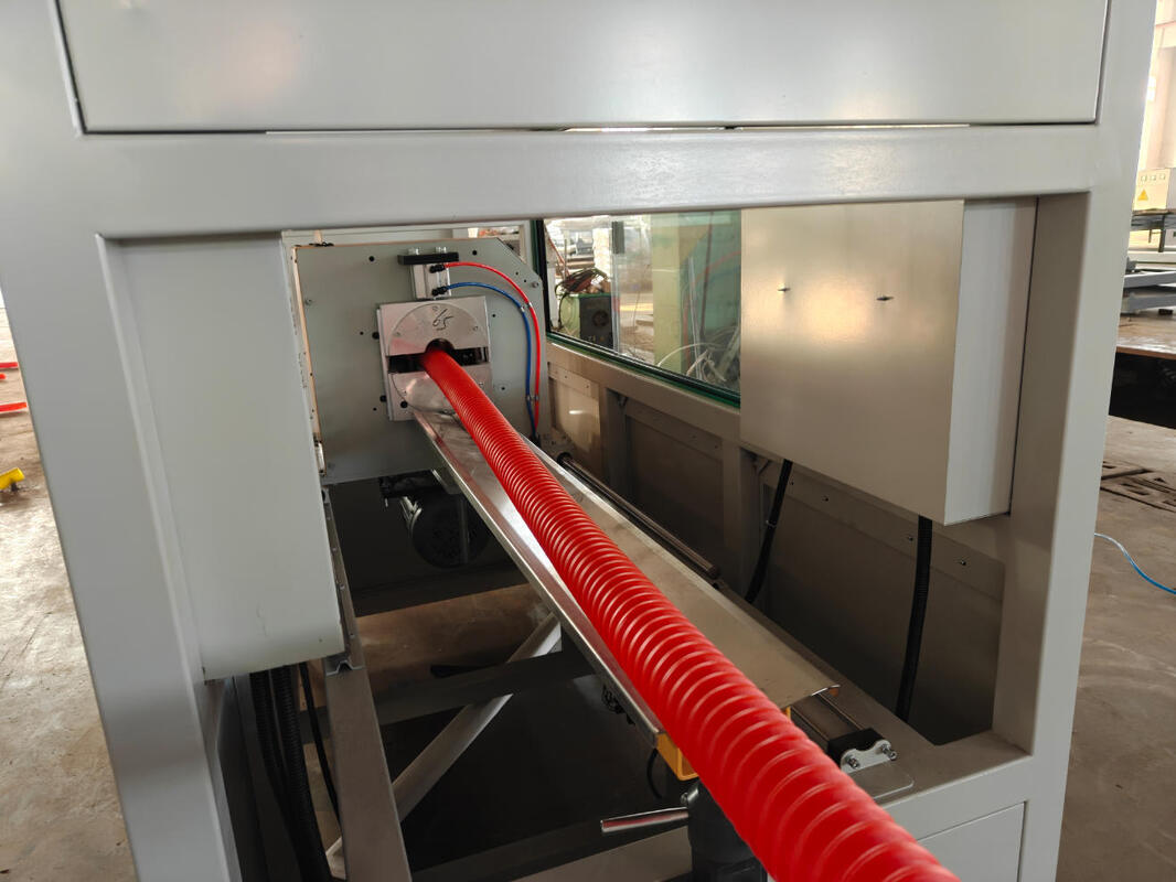 خط طحن أنابيب متعرجة ذات جدار واحد مع نظام تبريد المياه ونسبة L / D 33/38/40 لمدى قطر الأنابيب 16mm-1600mm