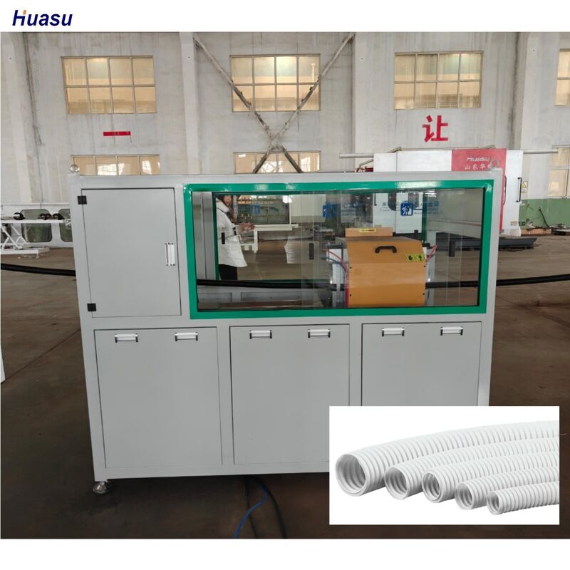 خط بثق الأنابيب المموجة أحادية الجدار بتحكم PLC يتميز بمادة لولب 38crmoala ومجموعة واحدة من آلة التمويج للتشغيل