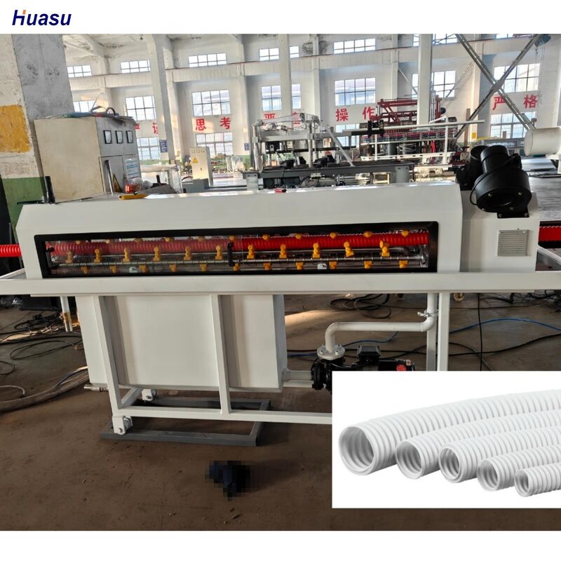 خط إنبعاثات أنابيب متجمدة ذات جدار واحد من PVC PE PP يضم تكنولوجيا المكونات الكهربائية من Schneider Siemens لتصنيع الأنابيب