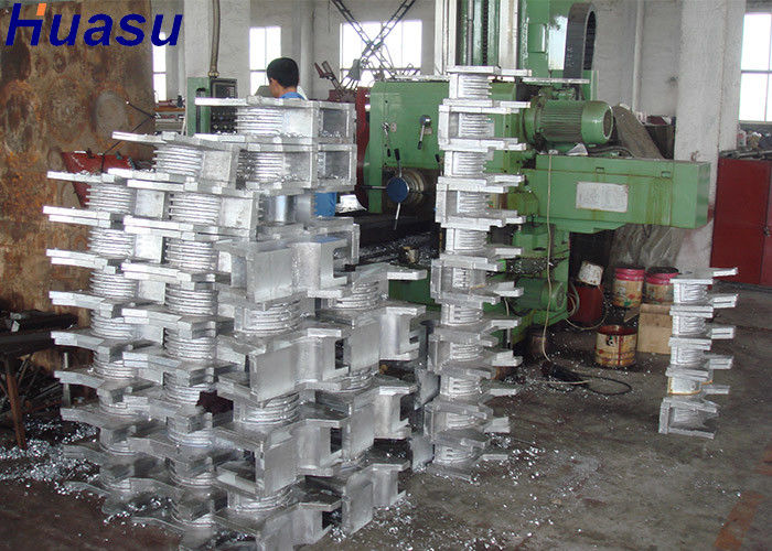 خط بثق الأنبوب الصغير الحجم PE آلة تصنيع الأنابيب المموجة ذات الخرطوم الكربوني