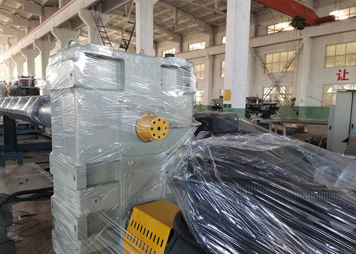 خط بثق الأنبوب PE DWC جميع خطوط الإنتاج التي تصنع الأنابيب المموجة PE PP