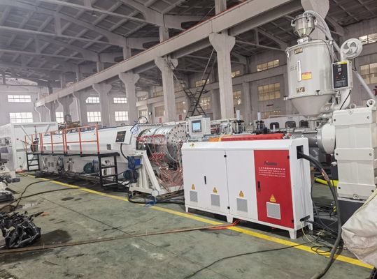 Single-screw HDPE Pipe Extrusion Line With 38CrMoAl Screw Material And Water Cooling Method